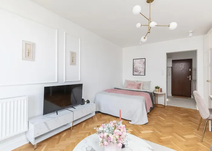 Superapart Dyminska 6 Warschau